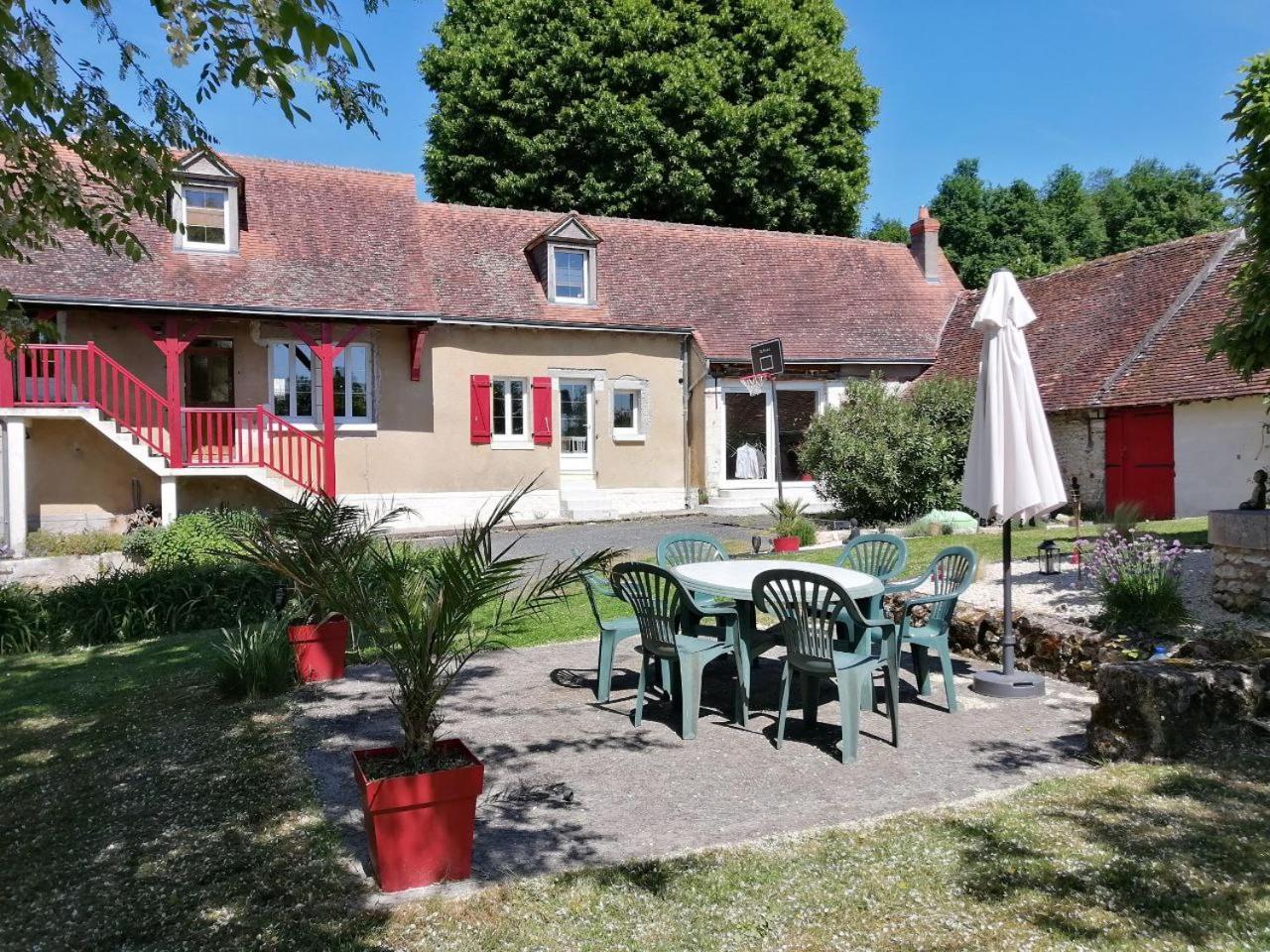 Maison De Charme Pres De Beauval Saint-Cyran-du-Jambot Экстерьер фото